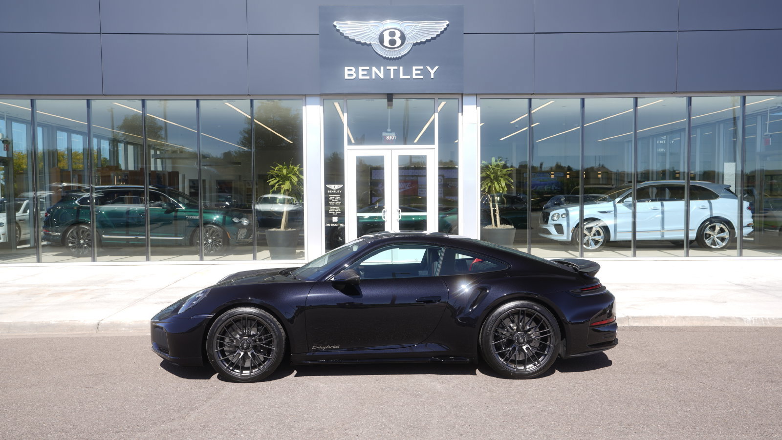 Used 2026 Porsche 911 Turbo S AWD/4WD image 5