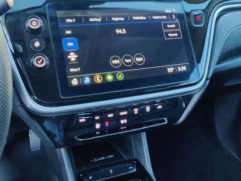 Used 2023 Chevrolet Bolt EUV LT image 24