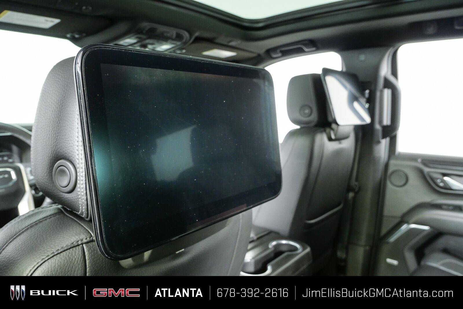 Used 2021 GMC Yukon Denali w/ Denali Ultimate Package RWD image 21