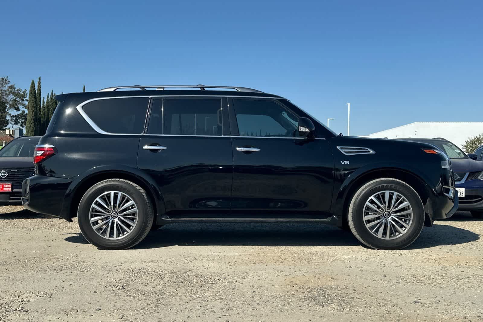 Used 2022 Nissan Armada SL AWD/4WD image 9