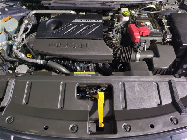 Used 2024 Nissan Rogue SV FWD image 21