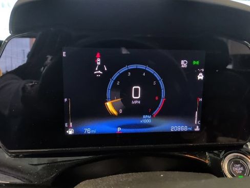 Used 2025 Chevrolet Trax ACTIV w/ Driver Confidence Package FWD image 7