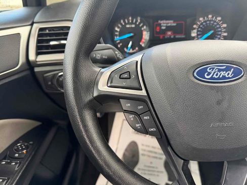 Used 2019 Ford Fusion S image 21