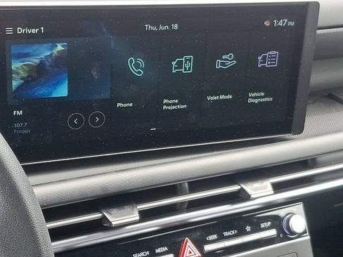Certified 2025 Hyundai Santa Cruz SE AWD/4WD image 15