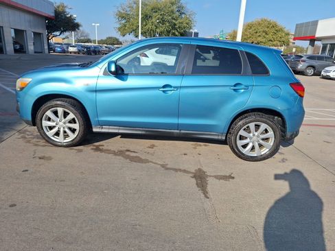 Used 2013 Mitsubishi Outlander Sport ES image 3