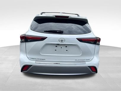 Certified 2024 Toyota Highlander Platinum
