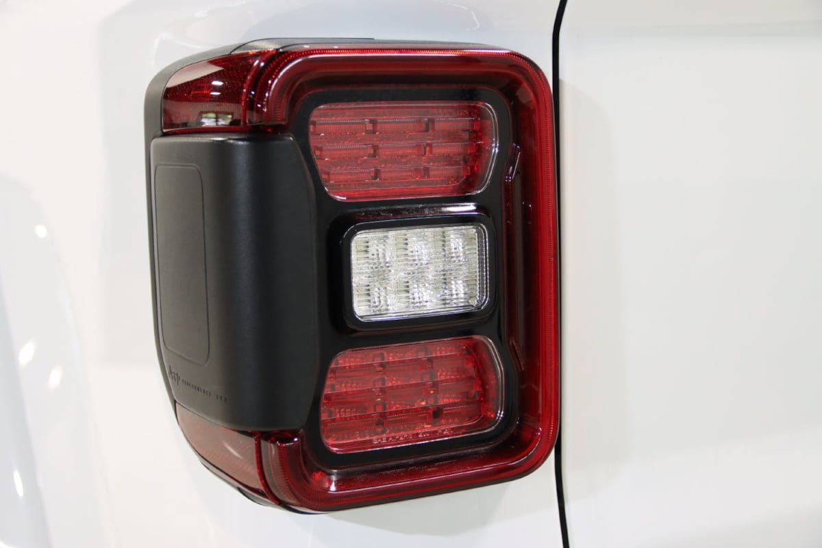 Used 2021 Jeep Gladiator Overland AWD/4WD image 71