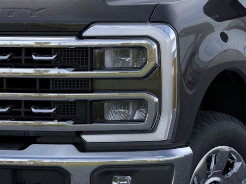 New 2026 Ford F250 Lariat w/ Lariat Ultimate Package AWD/4WD image 18