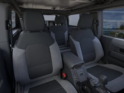 New 2026 Ford Bronco 2-Door AWD/4WD image 10