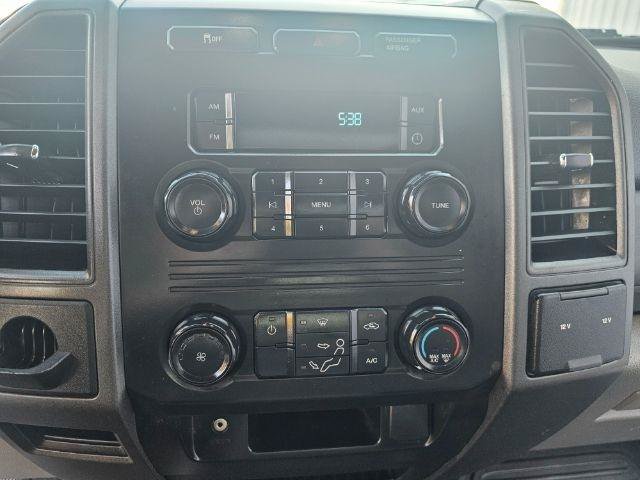 Used 2018 Ford F550 2WD Regular Cab Super Duty image 14