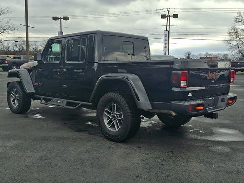 Certified 2023 Jeep Gladiator Mojave w/ Cold Weather Group image 4