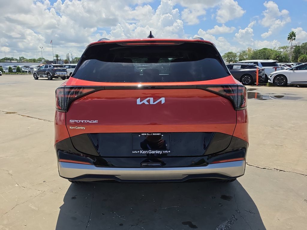 New 2027 Kia Sportage SX FWD image 7
