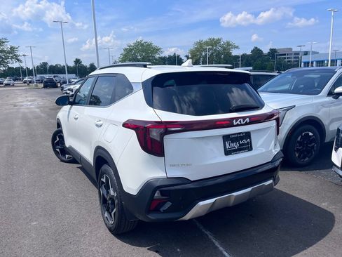 Certified 2024 Kia Seltos EX AWD/4WD image 6
