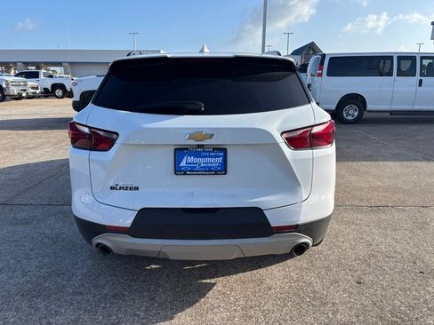 Used 2022 Chevrolet Blazer LT FWD image 6