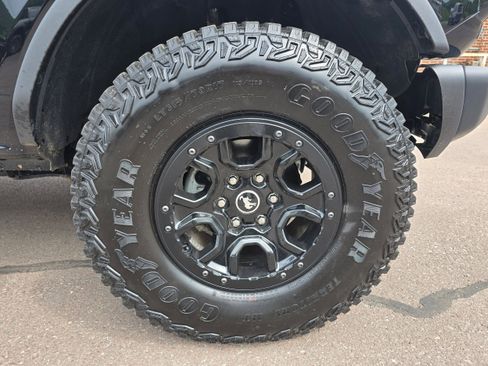 Used 2023 Ford Bronco Wildtrak AWD/4WD image 13