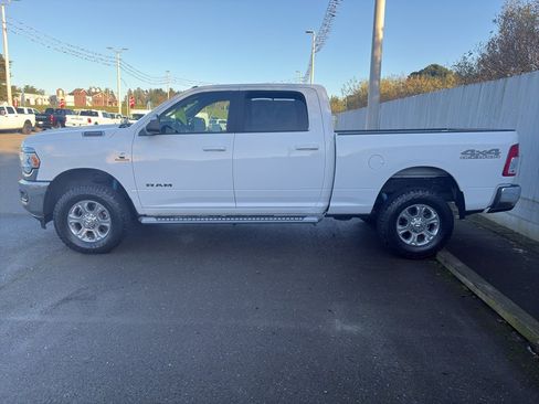Used 2020 RAM 2500 Big Horn w/ Level 1 Equipment Group image 5