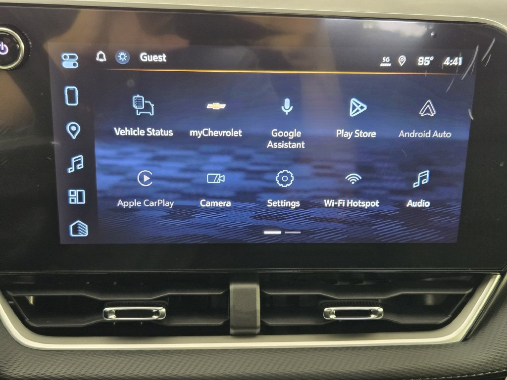 New 2027 Chevrolet Equinox LT w/ Midnight Edition FWD image 18