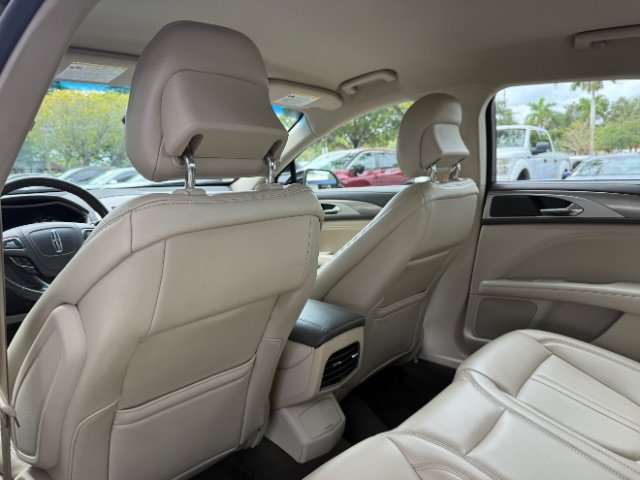 Used 2019 Lincoln MKZ Premiere FWD image 15