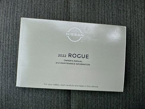 Used 2022 Nissan Rogue SV image 38