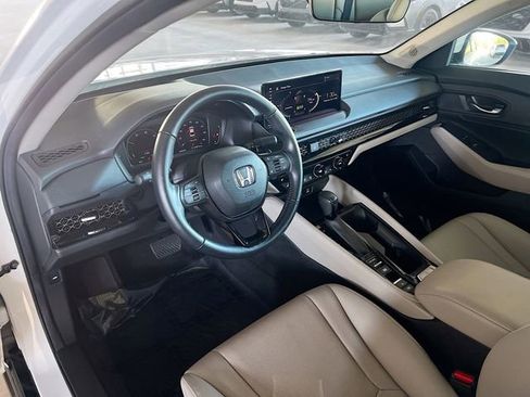 Used 2023 Honda Accord EX-L image 10