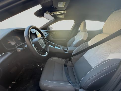 Used 2024 Polestar Polestar 2 RWD image 10
