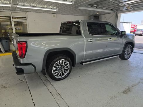Used 2023 GMC Sierra 1500 Denali Ultimate AWD/4WD image 6