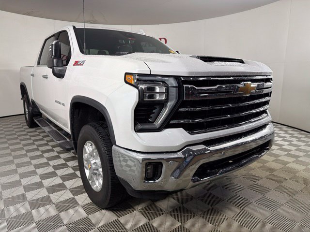 Used 2024 Chevrolet Silverado 2500 LTZ w/ LTZ Premium Package AWD/4WD image 1