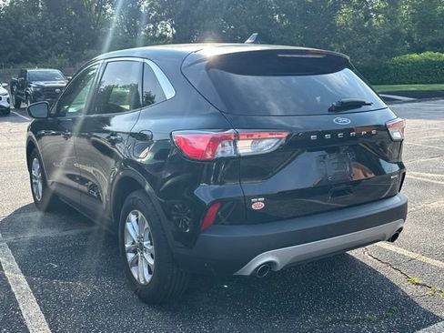Used 2020 Ford Escape SE AWD/4WD image 4
