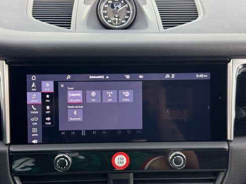 Used 2023 Porsche Macan image 25