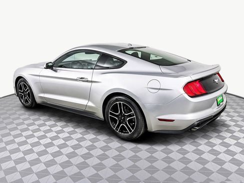 Used 2018 Ford Mustang Premium image 7