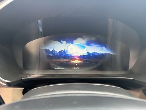 Used 2020 Ford Escape Titanium image 15