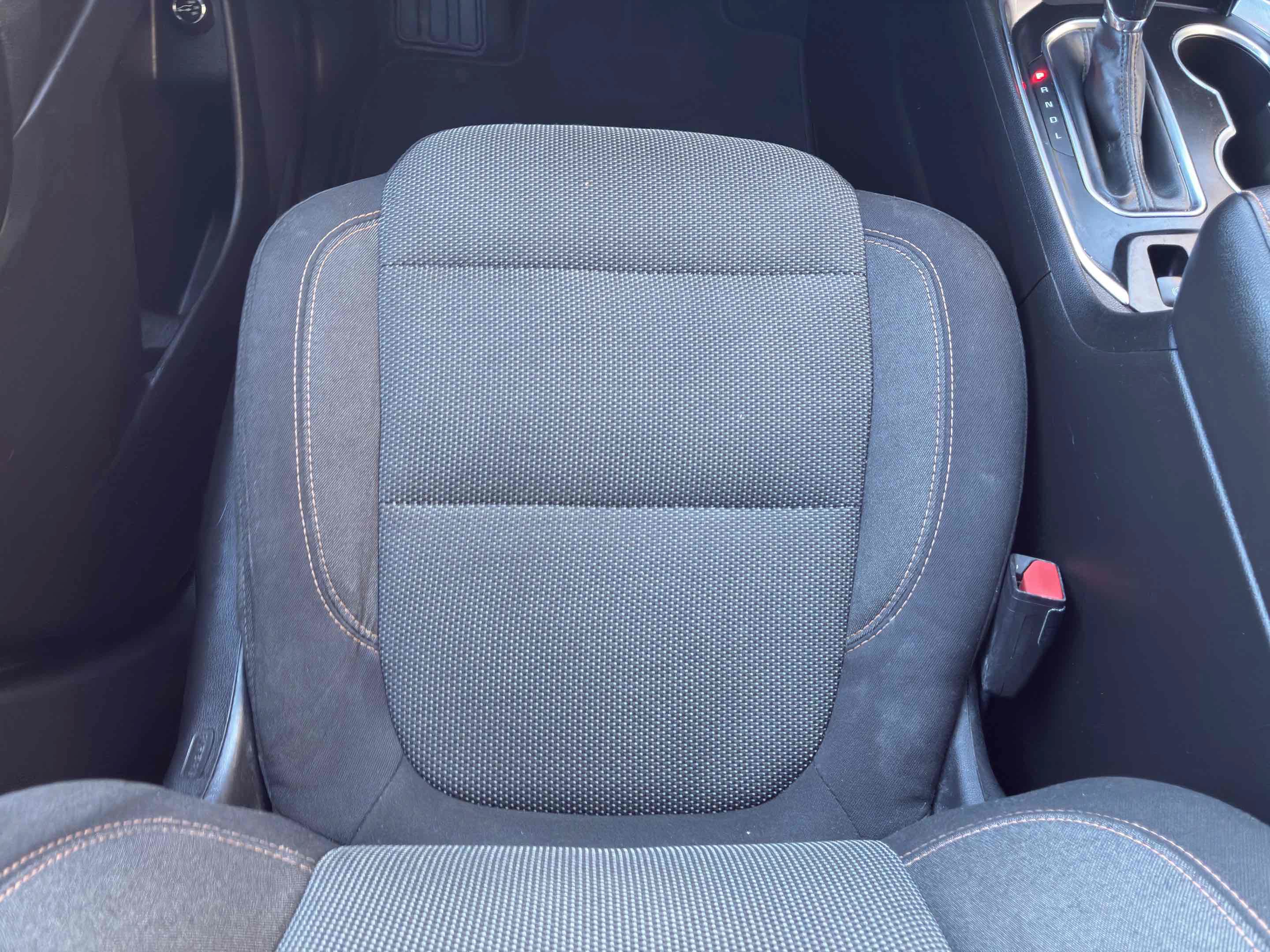 Used 2019 Chevrolet Traverse LT FWD image 39