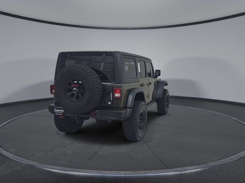 Used 2023 Jeep Wrangler Unlimited Rubicon w/ Cold Weather Group AWD/4WD image 4