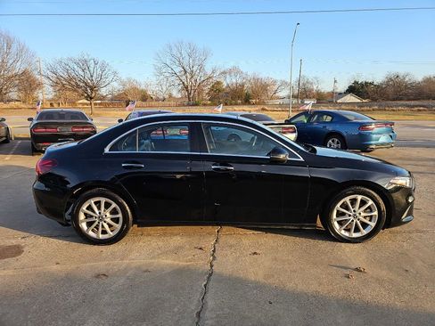 Used 2021 Mercedes-Benz A 220 image 3