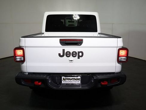 Used 2023 Jeep Gladiator Rubicon w/ Cold Weather Group AWD/4WD image 11