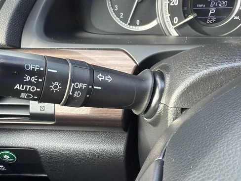 Used 2017 Honda Accord EX-L image 14