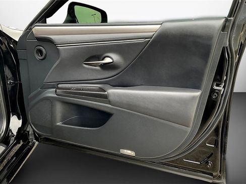 Used 2019 Lexus ES 350 F Sport image 28