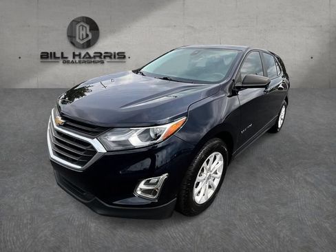 Used 2020 Chevrolet Equinox LS FWD image 1