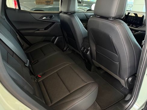 Used 2025 Chevrolet Equinox LT w/ Convenience Package II AWD/4WD image 18