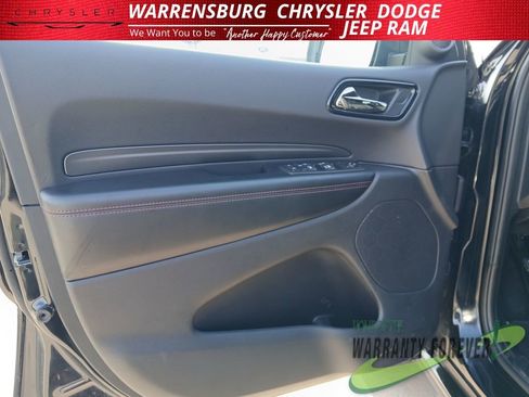 Used 2025 Dodge Durango GT image 12
