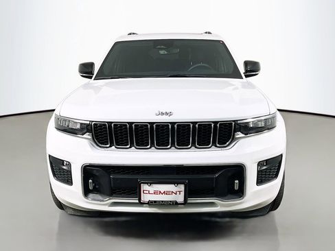 Used 2023 Jeep Grand Cherokee L Overland w/ MOPAR Finishing Package AWD/4WD image 2