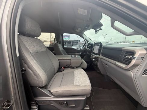 Used 2022 Ford F150 XLT w/ Equipment Group 302A High image 26