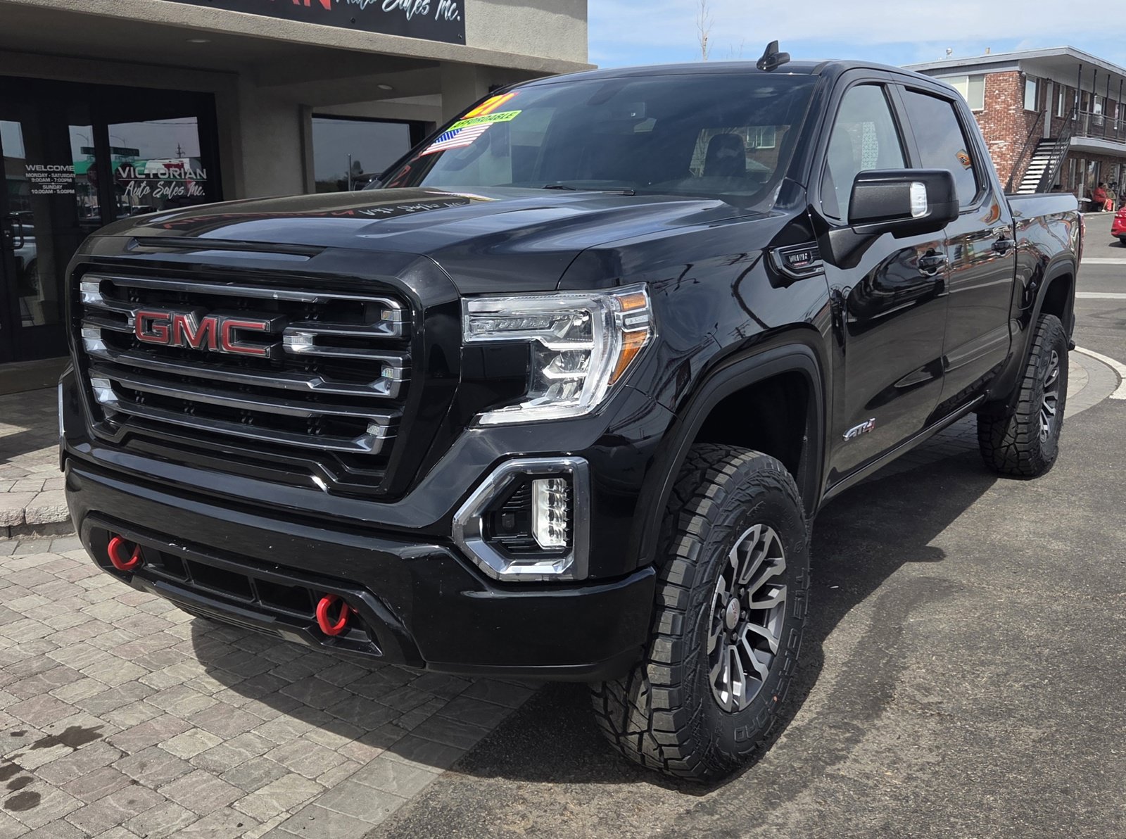 Used 2021 GMC Sierra 1500 AT4 AWD/4WD image 1