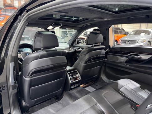 Used 2016 BMW 750i Executive Pkg 2 $101K MSRP image 56