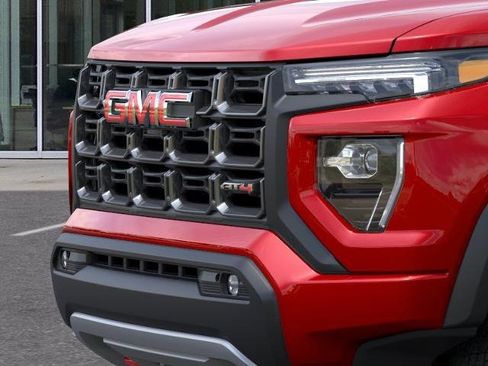 New 2026 GMC Canyon AT4 AWD/4WD image 13