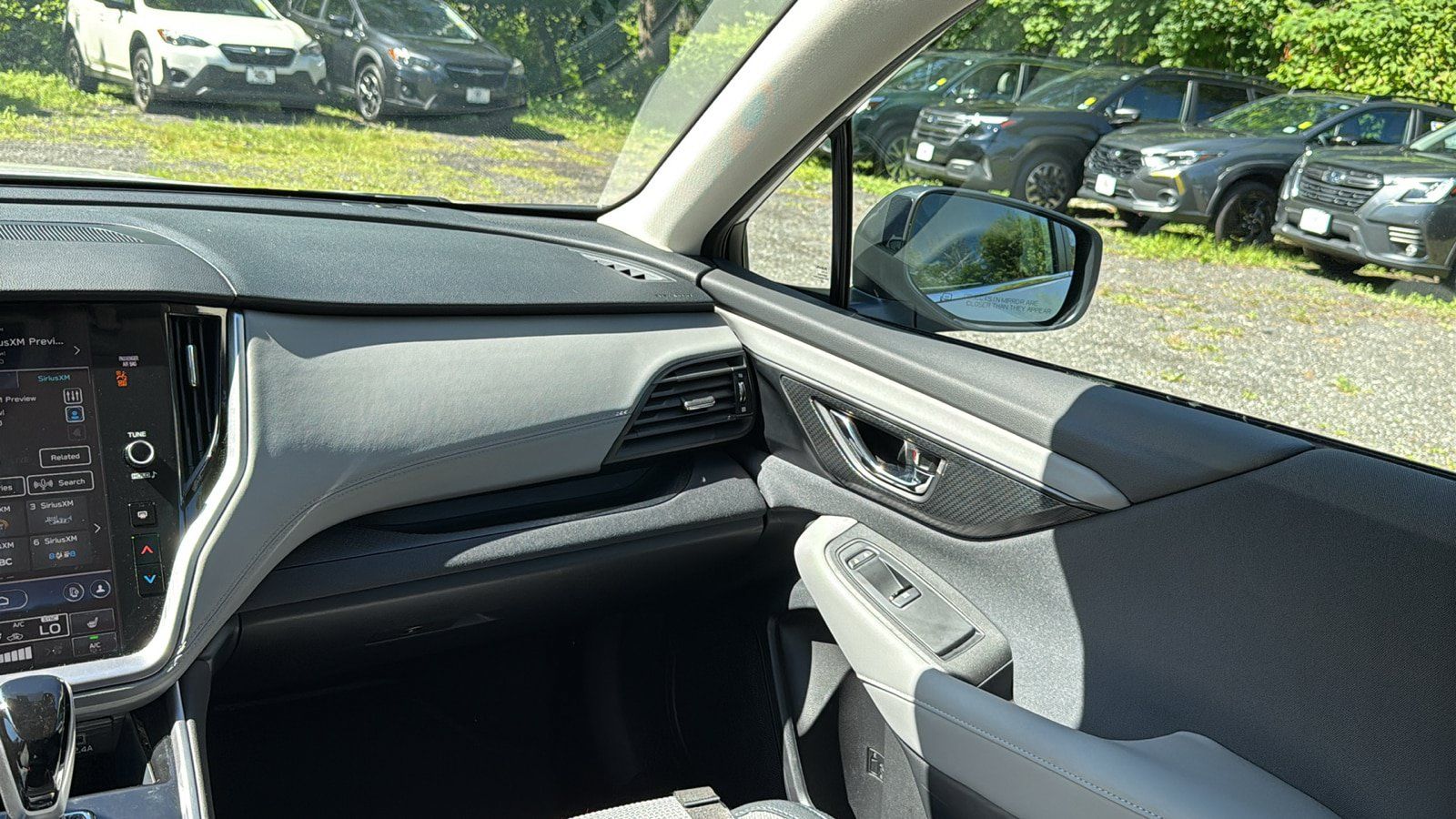 Used 2025 Subaru Outback Premium AWD/4WD image 25