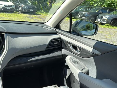 Certified 2025 Subaru Outback Premium AWD/4WD image 25