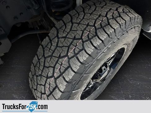 Used 2015 Ford F350 XLT w/ Snow Plow Prep Package image 35