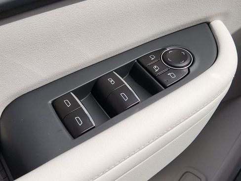 New 2026 Buick Enclave Avenir w/ Super Cruise Package image 22