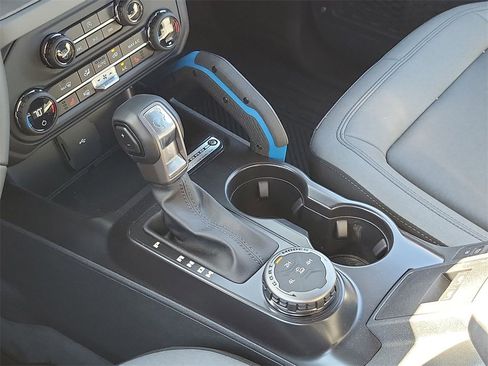 Used 2024 Ford Bronco Black Diamond image 21